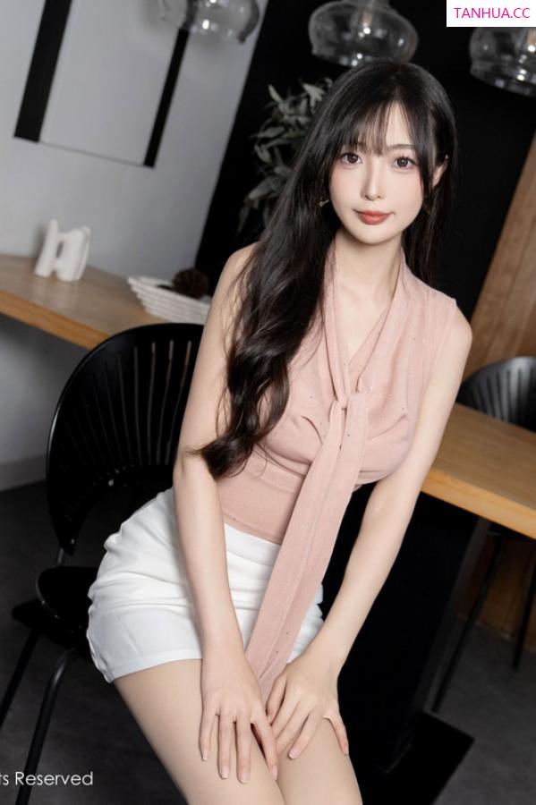 林星阑  [XiuRen]高清写真图 2024.08.07 No.8980 林星阑 丝袜美腿第16张图片